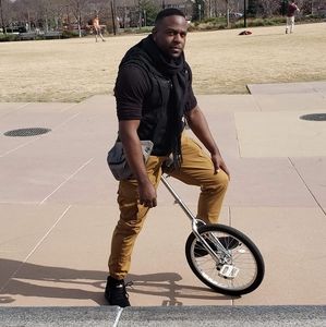 Meet your Posher, Elijah